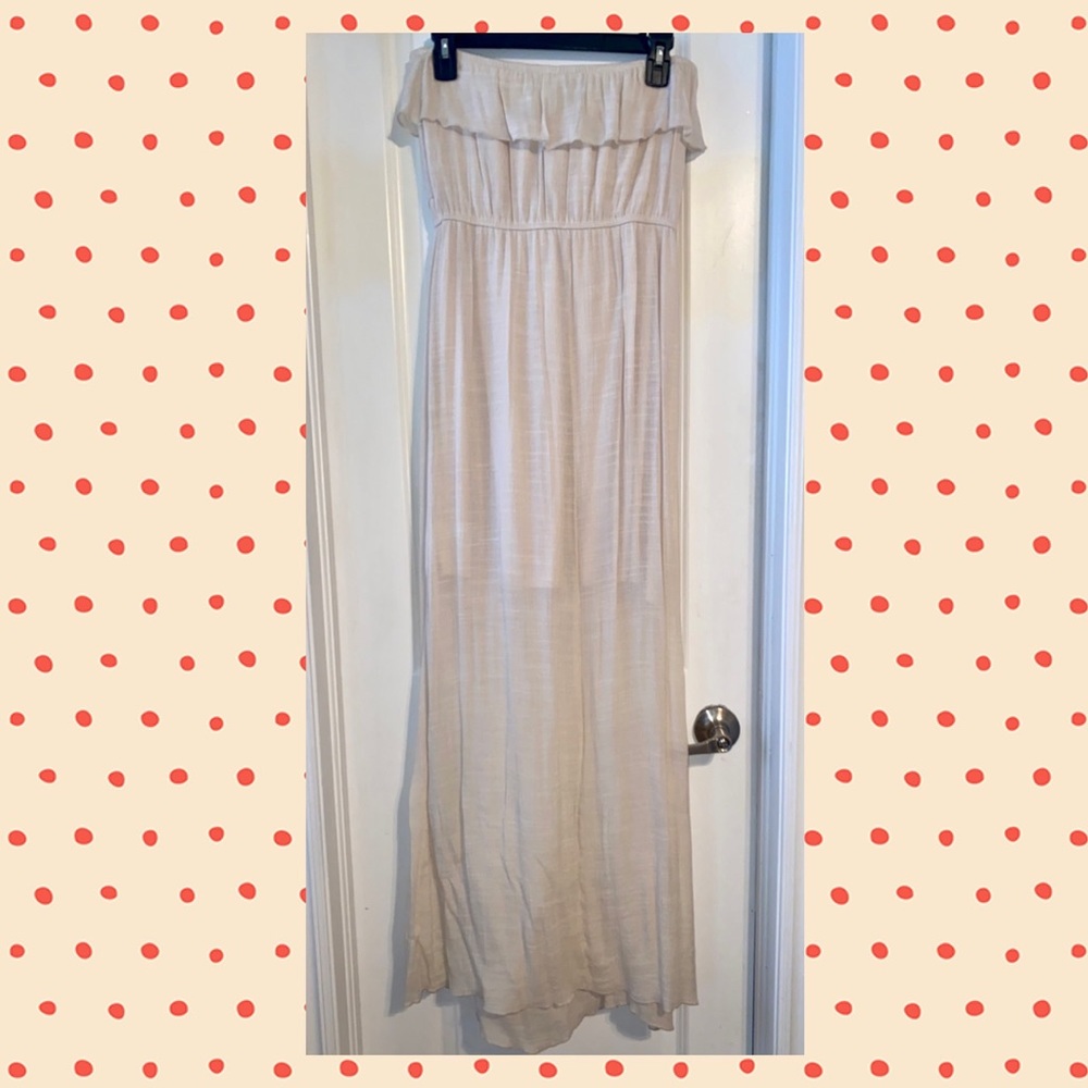 Linen-creamy, flowy strapless maxi dress